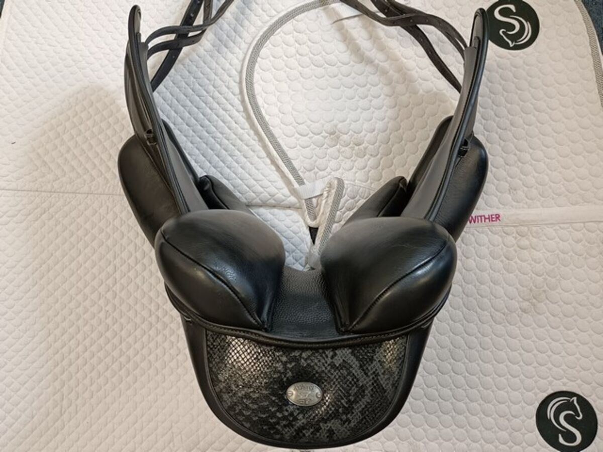 5ae680849345aa7010f943946d39fdf9.jpg - 12