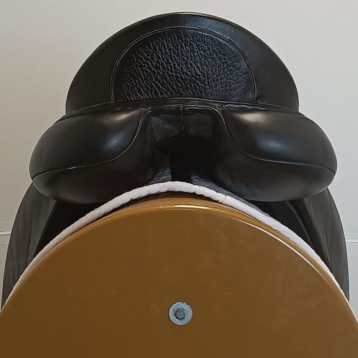 ab8869c98cb648e626bc6f8c0240b065.jpg - 5