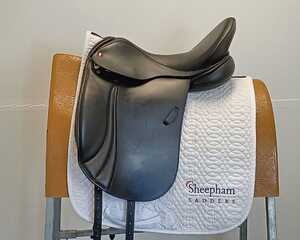 Albion K2 Adjusta Dressage Saddle 17.5" MW Black