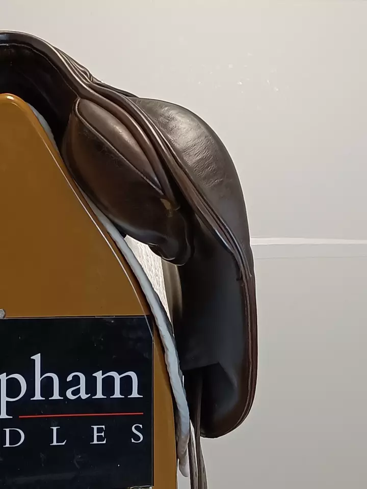 Optimum Performance Monoflap Jump Saddle 17