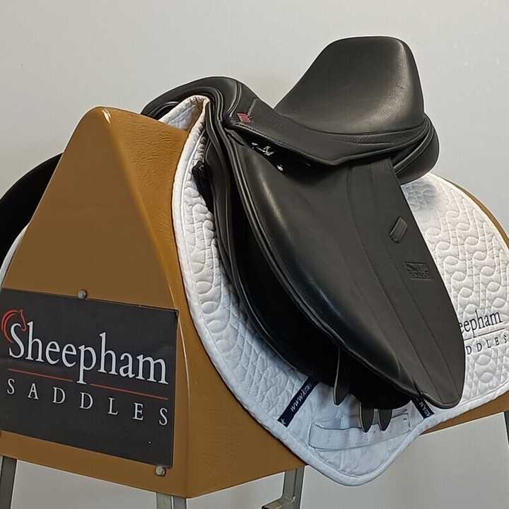 GFS Monarch VSJ Saddle 17" Adjustable Black