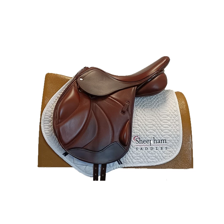 Louisa Cuomo Monoflap Jump Saddle 17.5