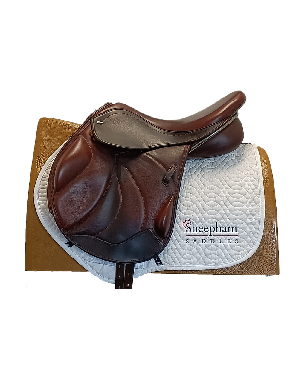 Louisa Cuomo Monoflap Jump Saddle 17.5
