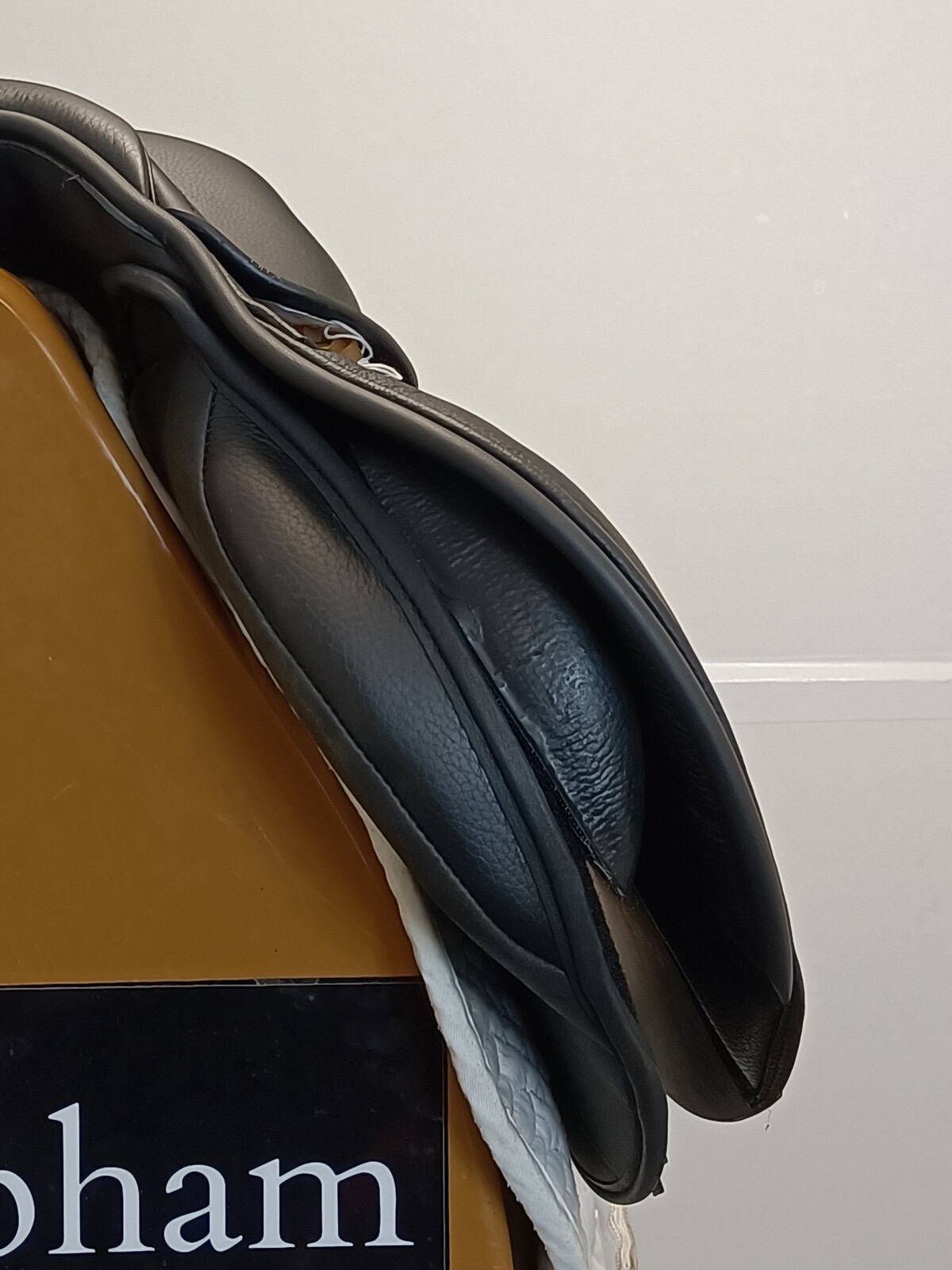 Thorowgood T8 Pony Jump Saddle 15.5
